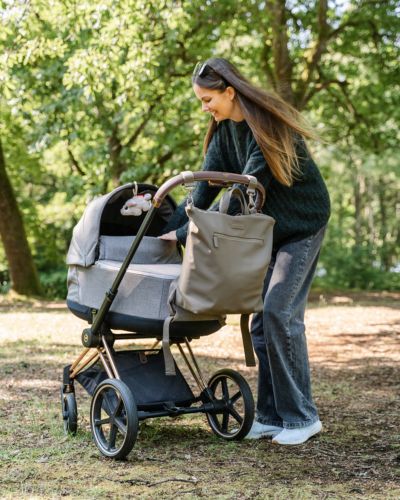 which changing bag should i choose?