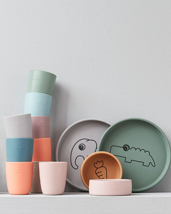 How to wash silicone tableware