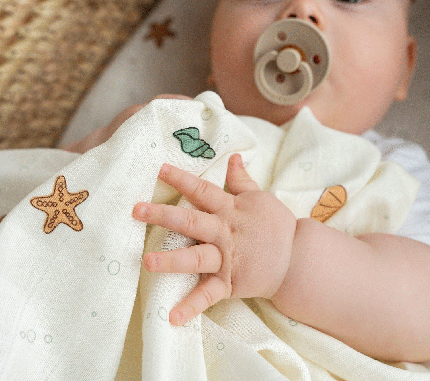 baby swaddles
