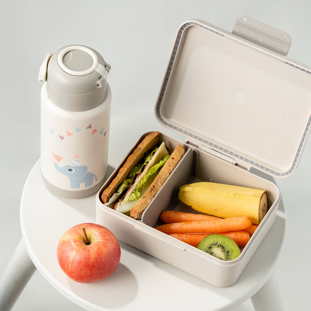 Lunch box w/divider - Celebration - Sand