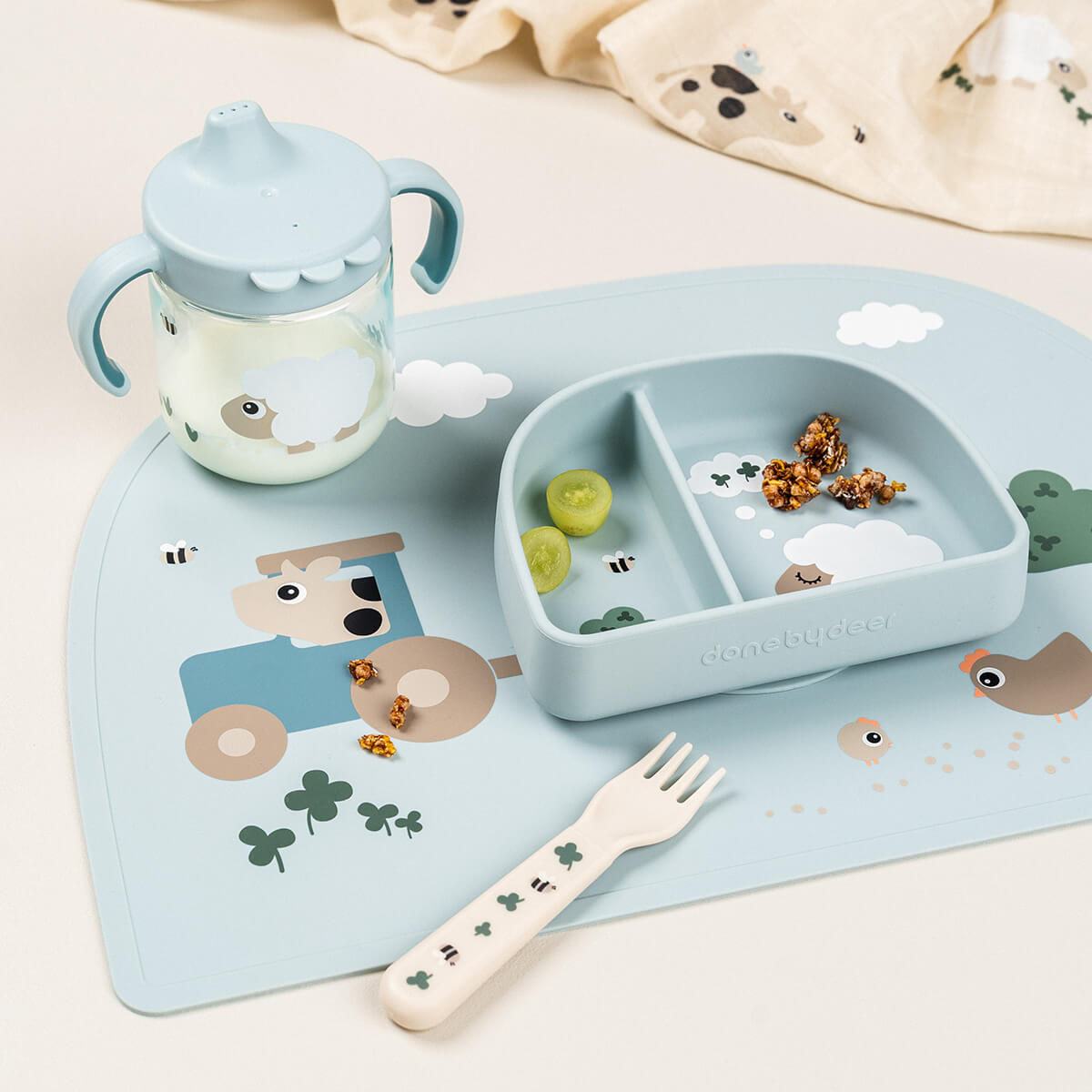 Silicone placemat - Tiny farm - Blue