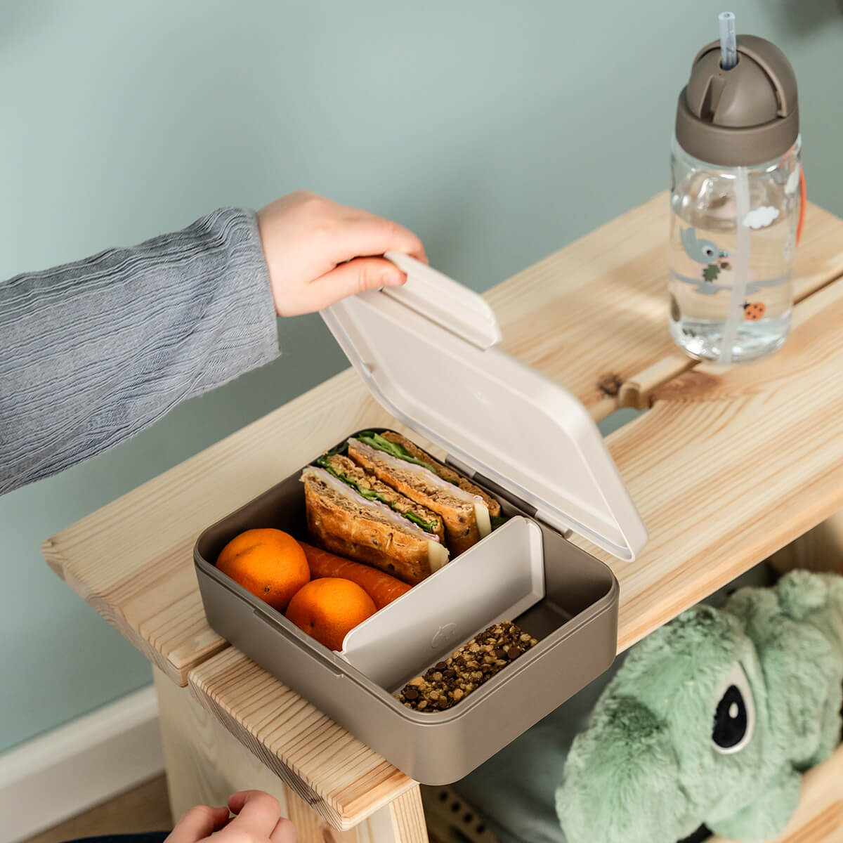 Lunch box w/divider - Tiny trails - Sand