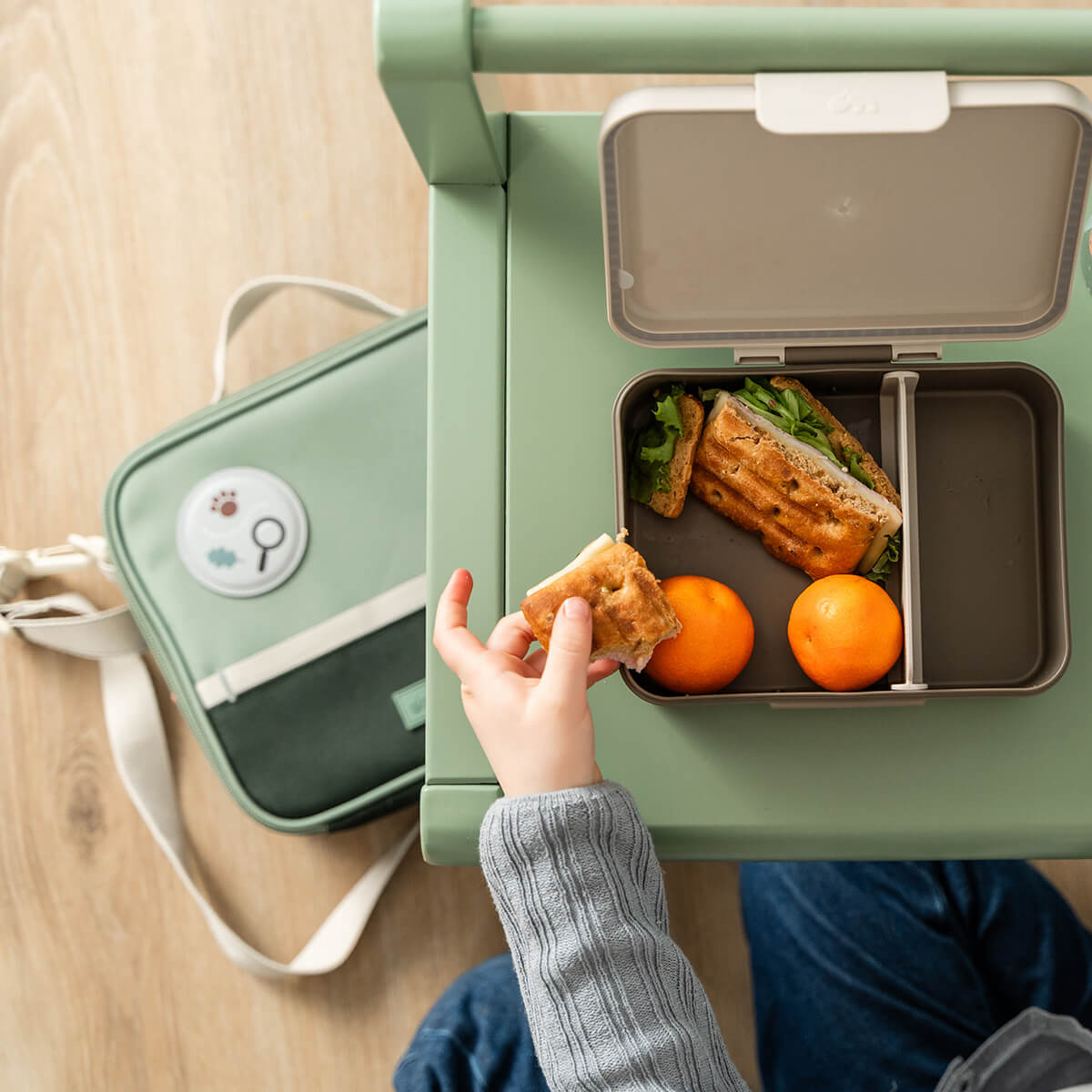 Insulated lunch bag - Tiny trails - Green - 4 L