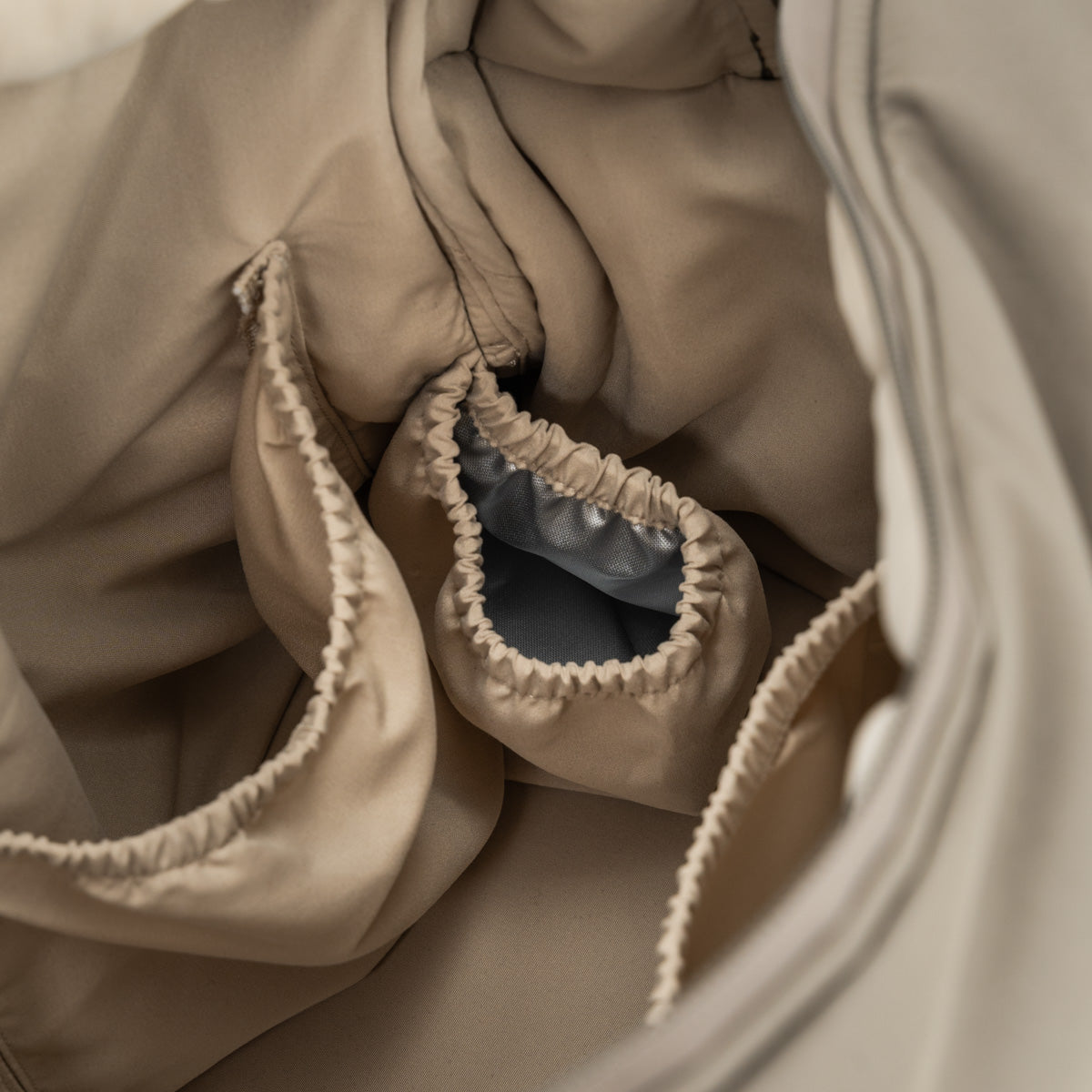 Quilted changing bag - Taupe