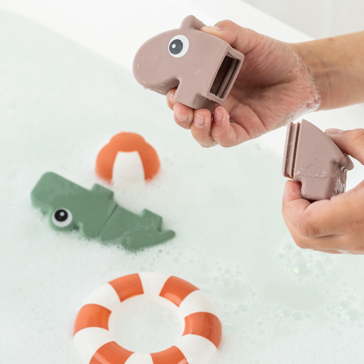 Bath squirter toy - Ozzo - Powder