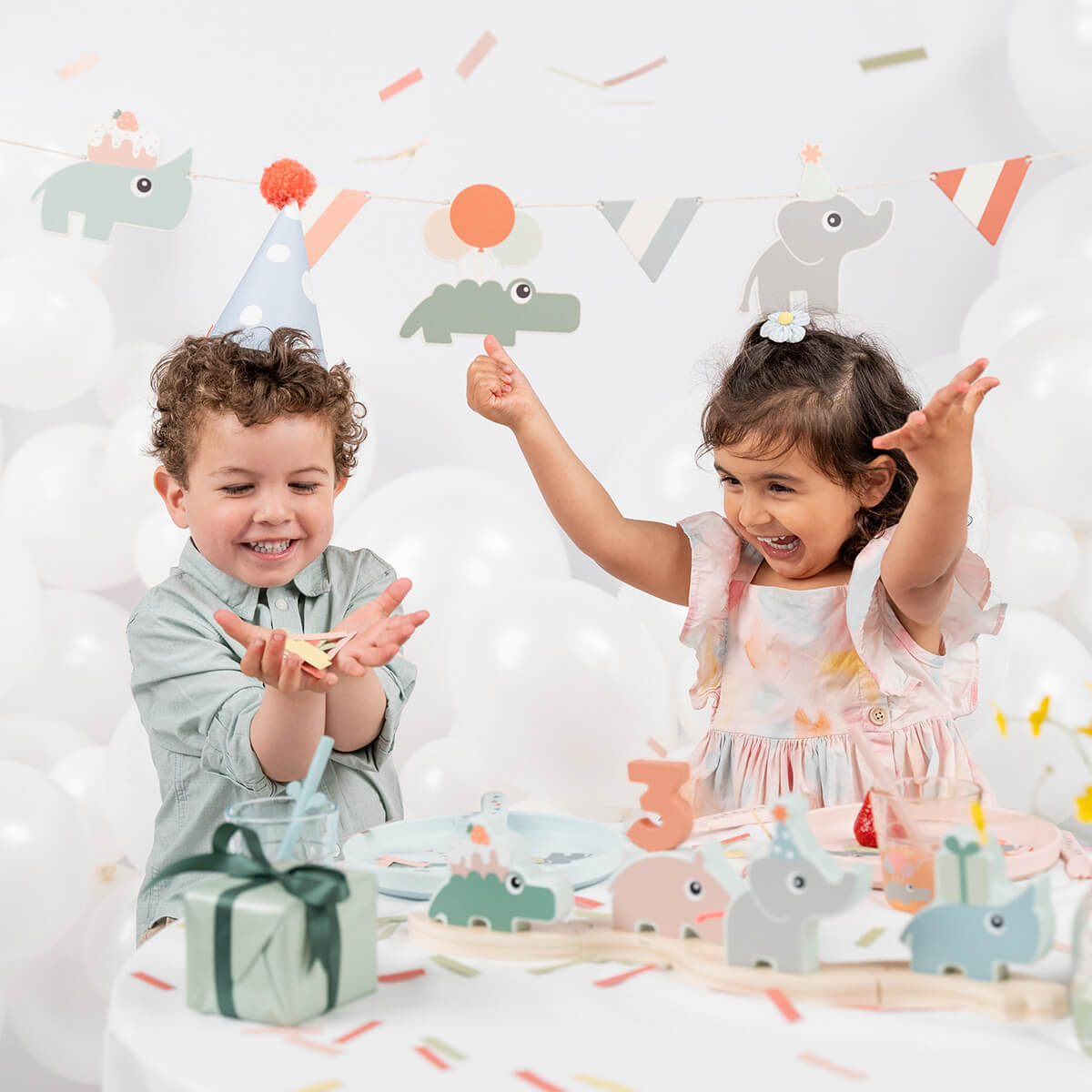 Garland - Celebration - Colour mix