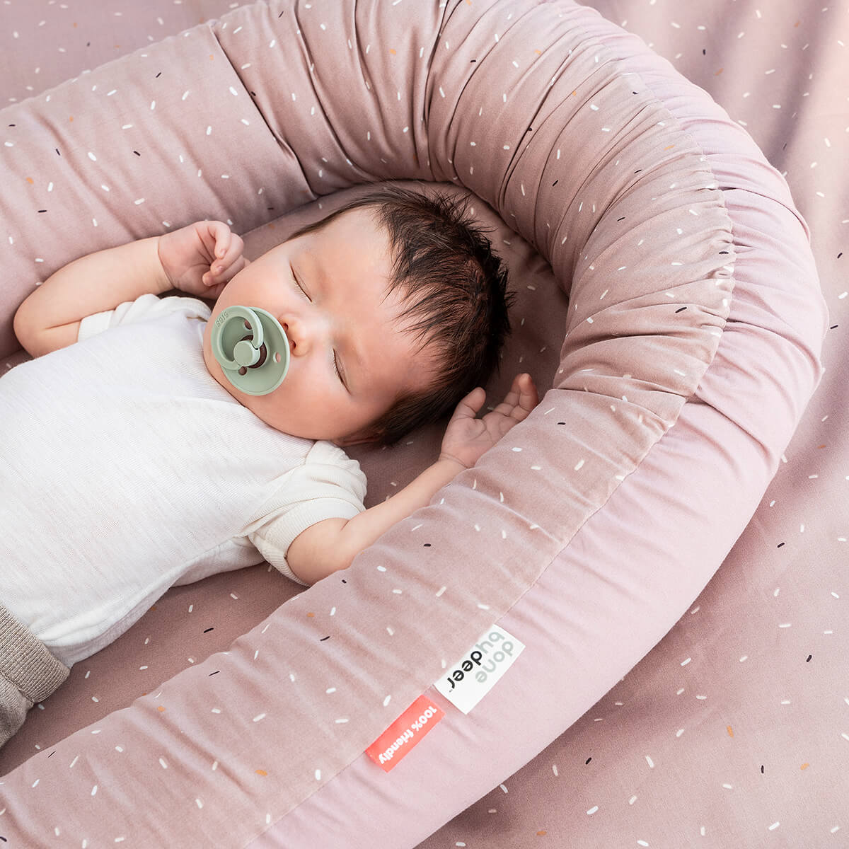 Cozy nest - Confetti - Grau