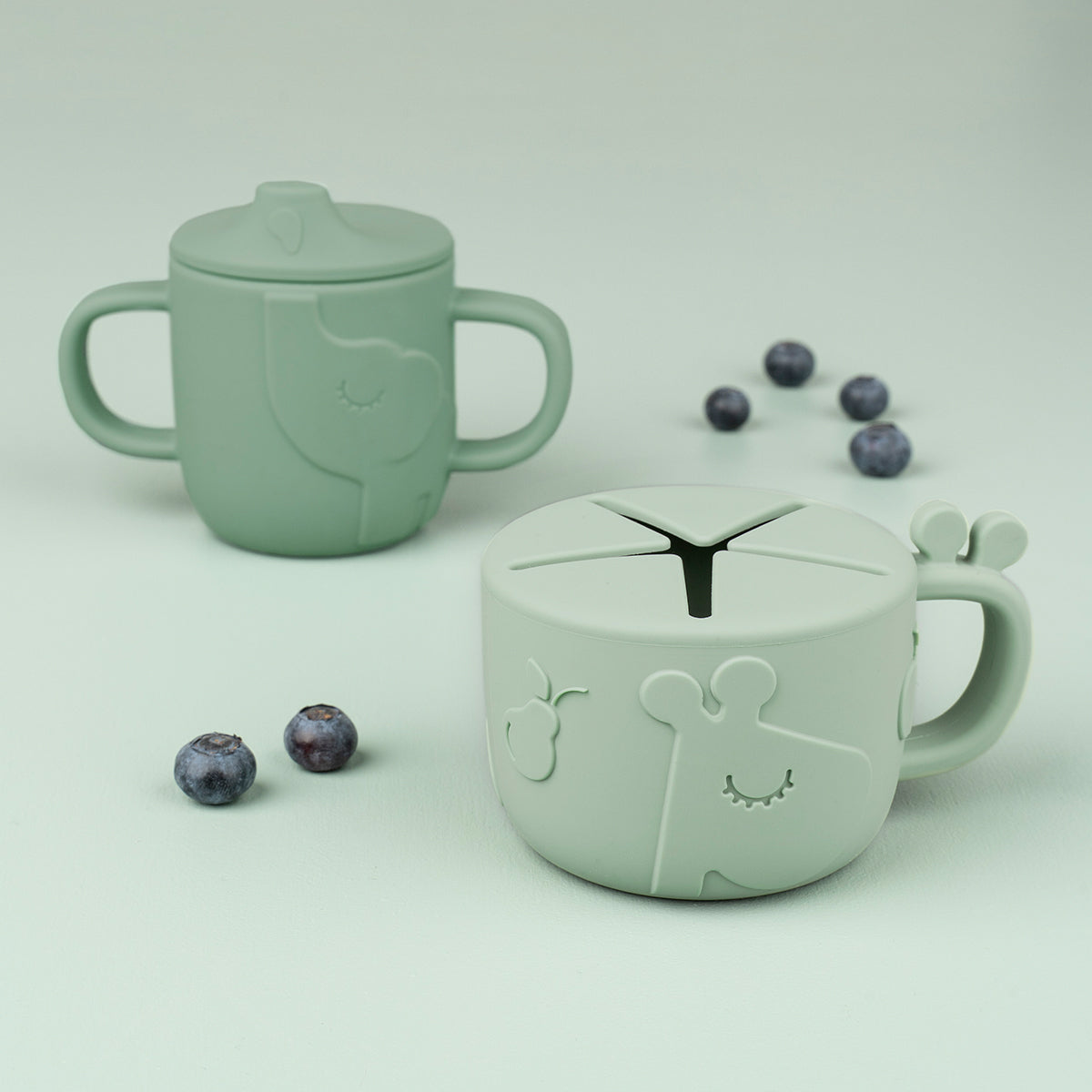 Peekaboo spout/snack cup set - Deer friends - Powder - Lifestyle