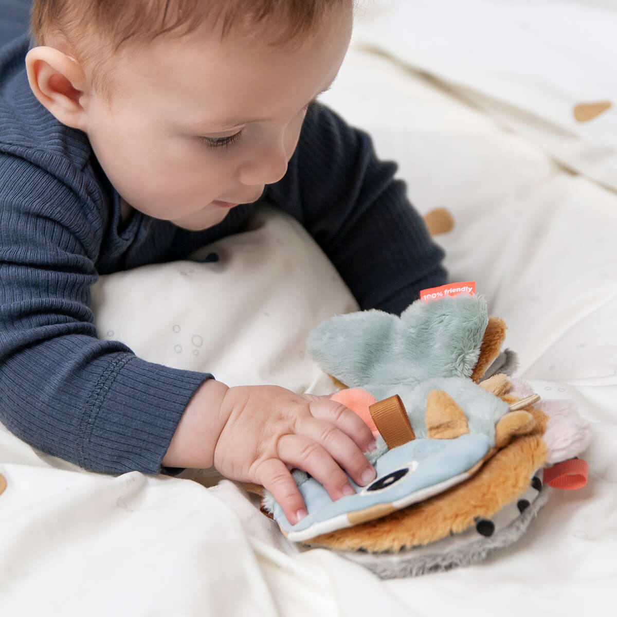 Sensorisk baby aktivitetsbog - Sea friends - Farvemix