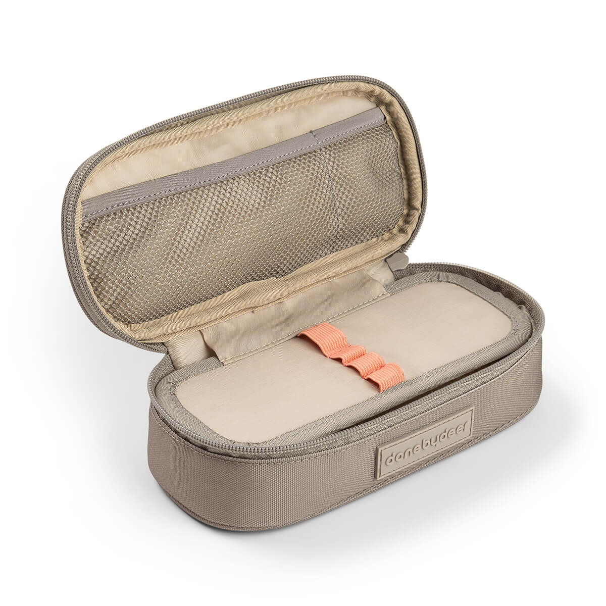 Penalhus - Tiny trails - Sand