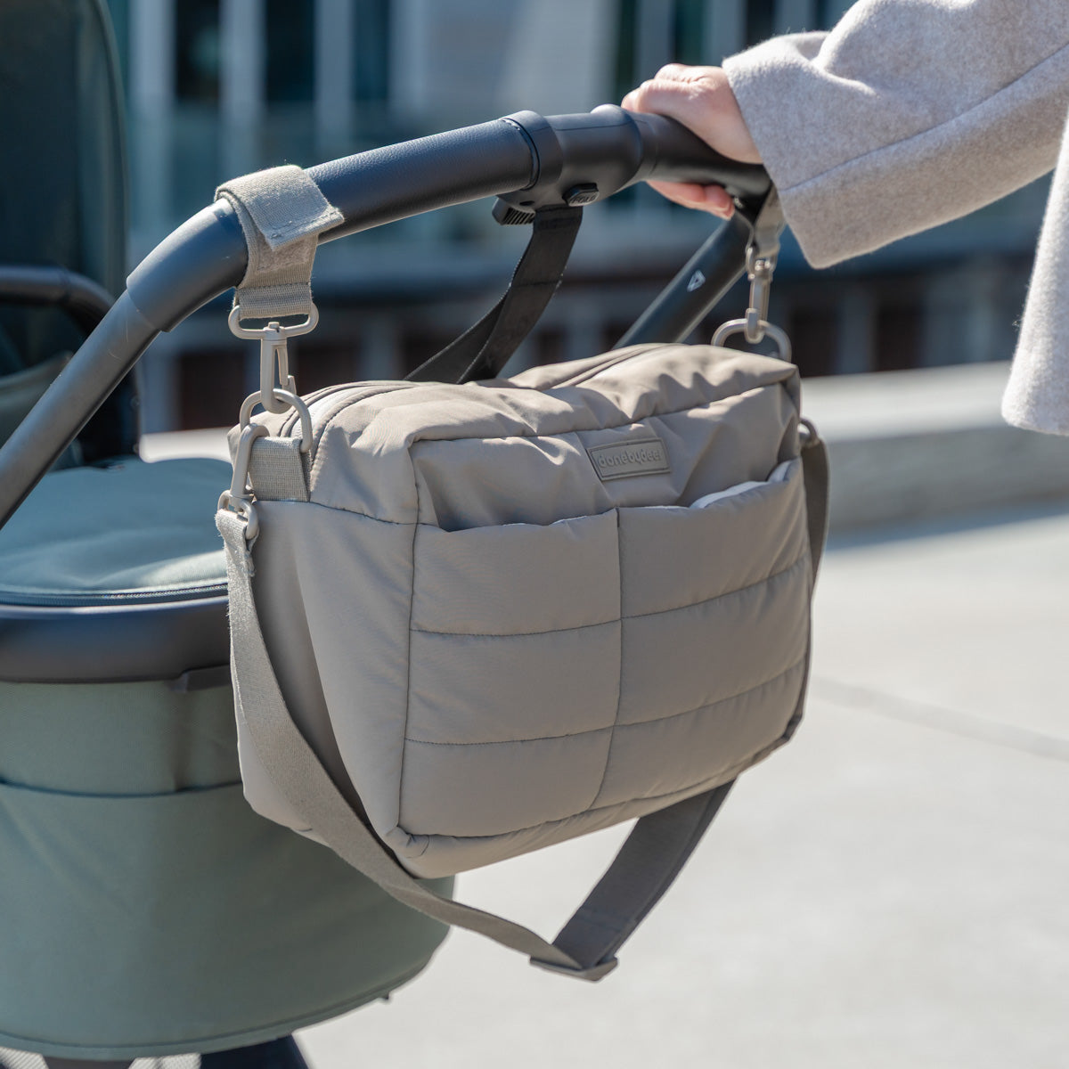 Quilted stroller bag - Taupe