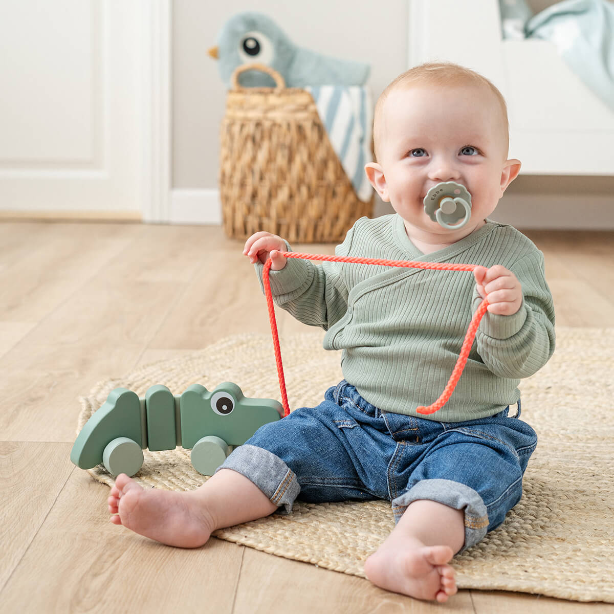 Pull along wiggle toy - Croco - Green