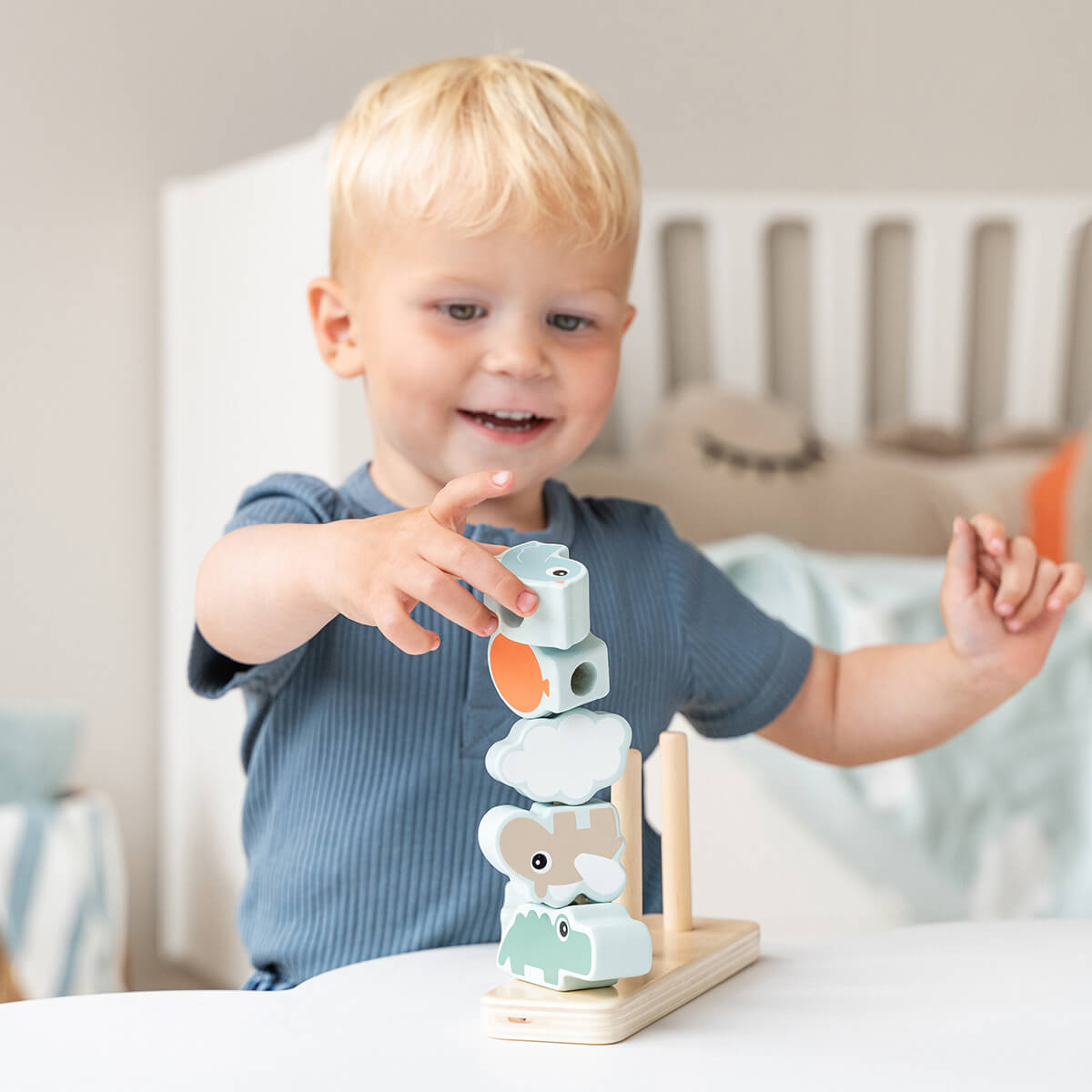 Stacking toy - Happy clouds - Colour mix