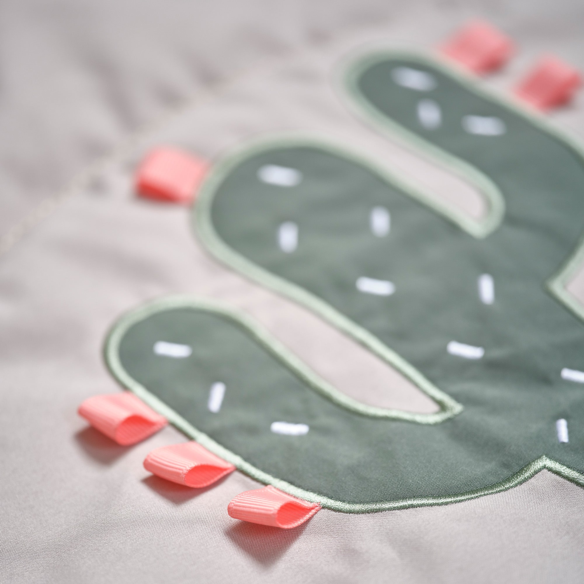 Sensory play mat - Deer friends - Sand - Detail